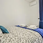 Sfogliatella Bed